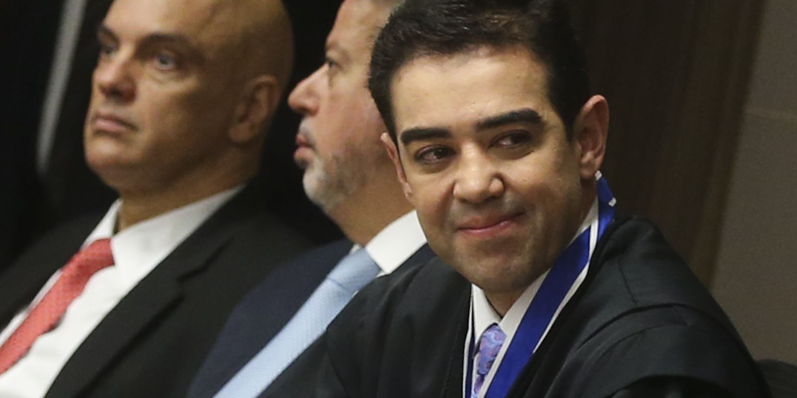 Bruno Dantas anuncia renúncia ao cargo de ministro do TCU