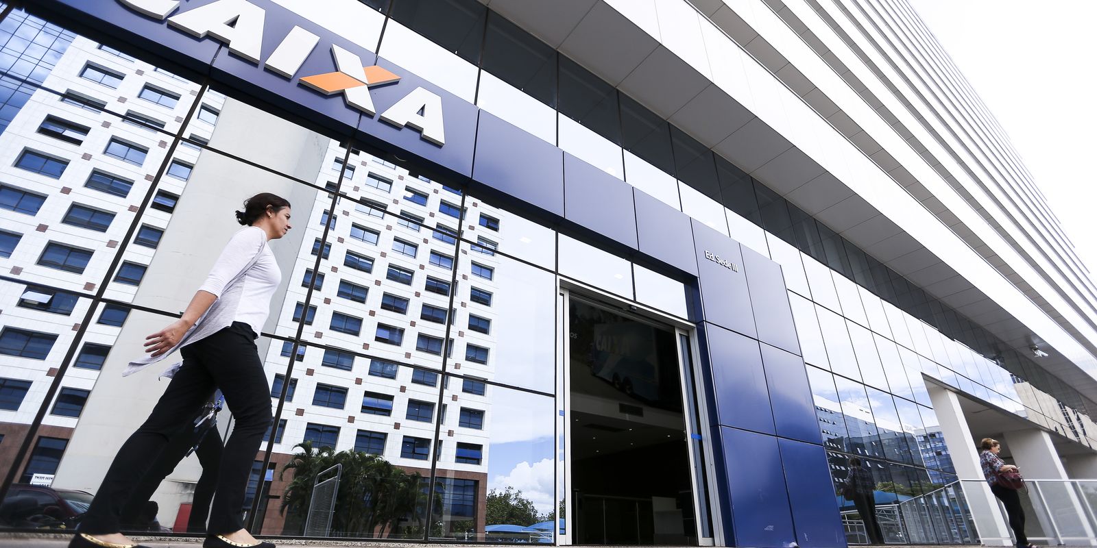 Lucro da Caixa avança para R$ 3,9 bilhões impulsionado pelo crédito imobiliário