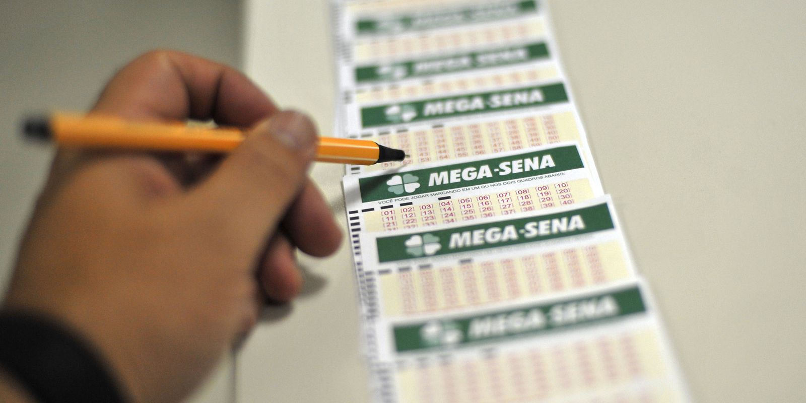 Mega-Sena sorteia prêmio estimado em R$ 3,5 milhões nesta terça-feira