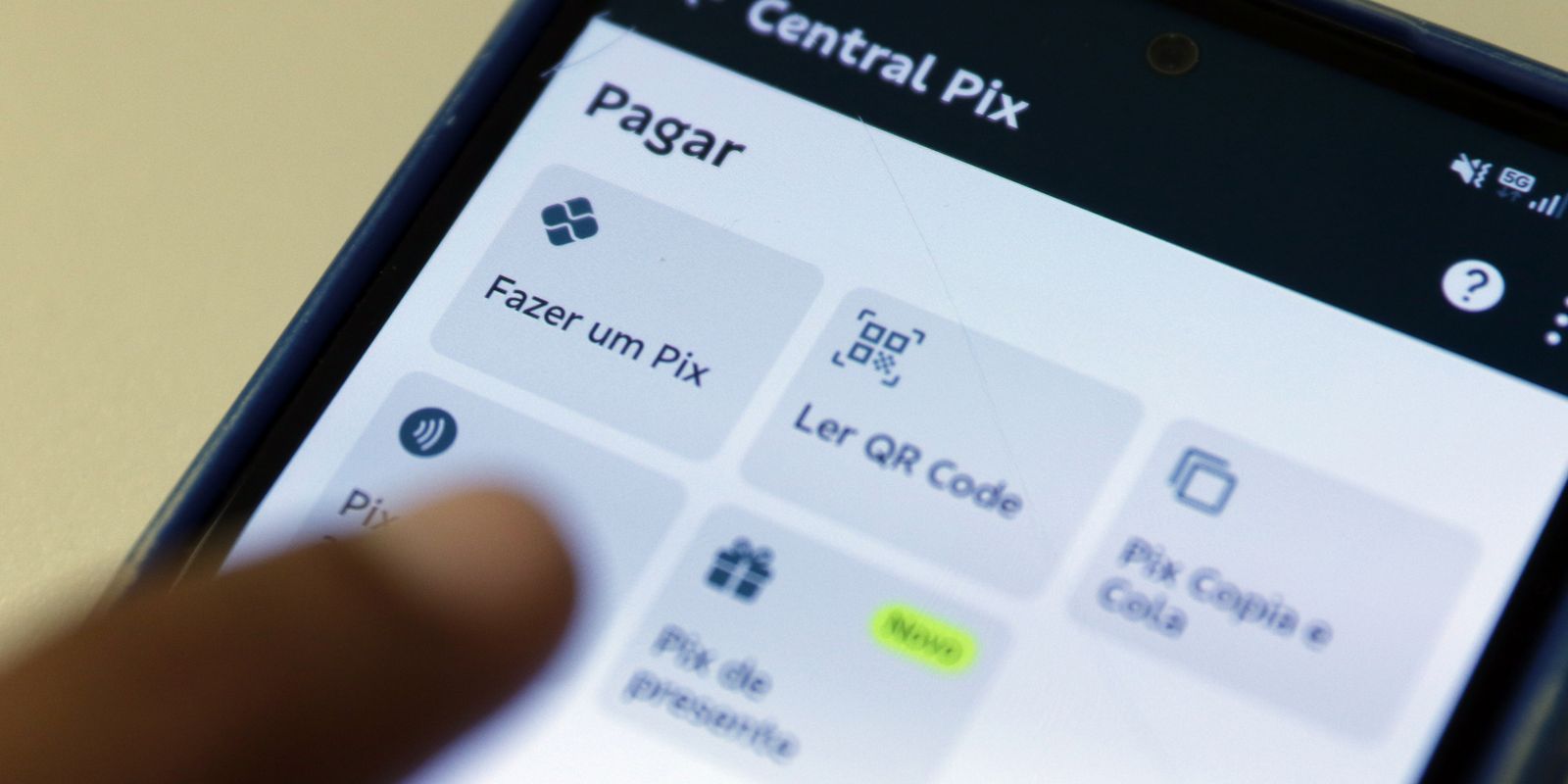 Sistema Pix registra instabilidade e afeta operações em diversos bancos neste domingo