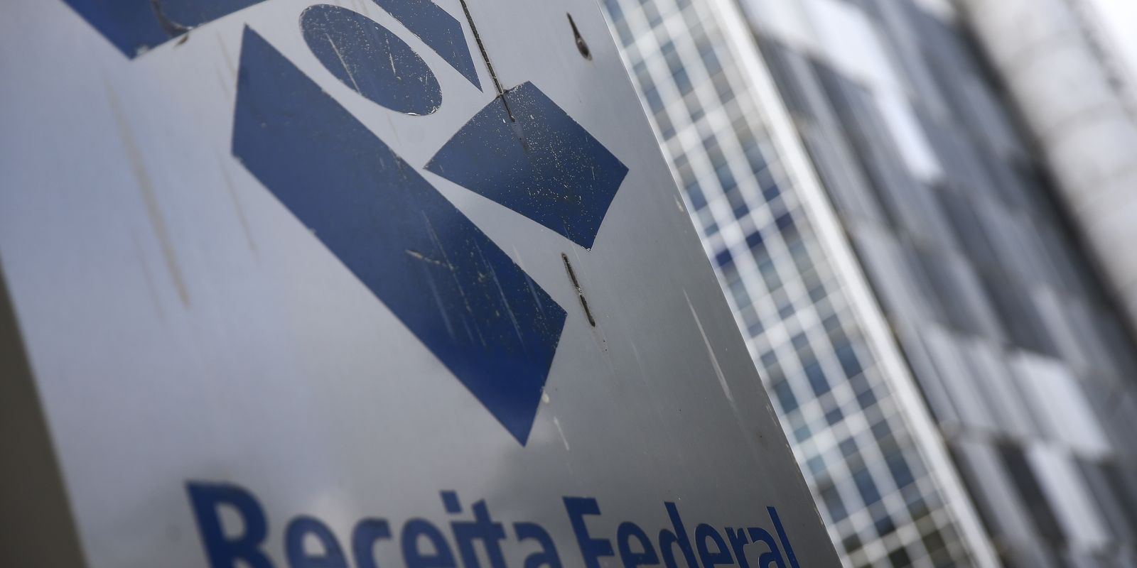 Receita Federal paga último lote de restituição do Imposto de Renda nesta segunda-feira