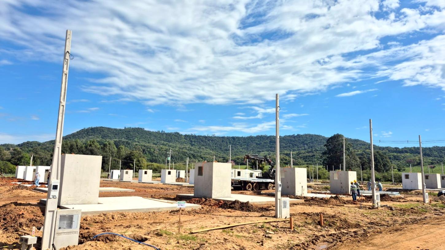 45 casas, 45 recomeços: Jaguari avança na construção de moradias para famílias atingidas pelas enchentes