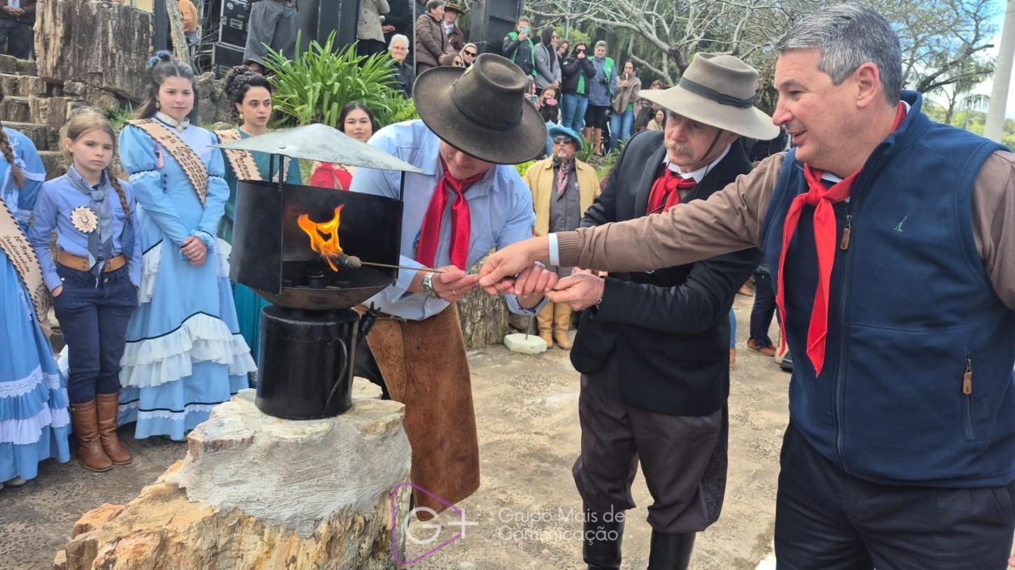 CHAMA CRIOULA É DISTRIBUÍDA AOS 12 MUNICÍPIOS DA 10ª REGIÃO TRADICIONALISTA EM MATA