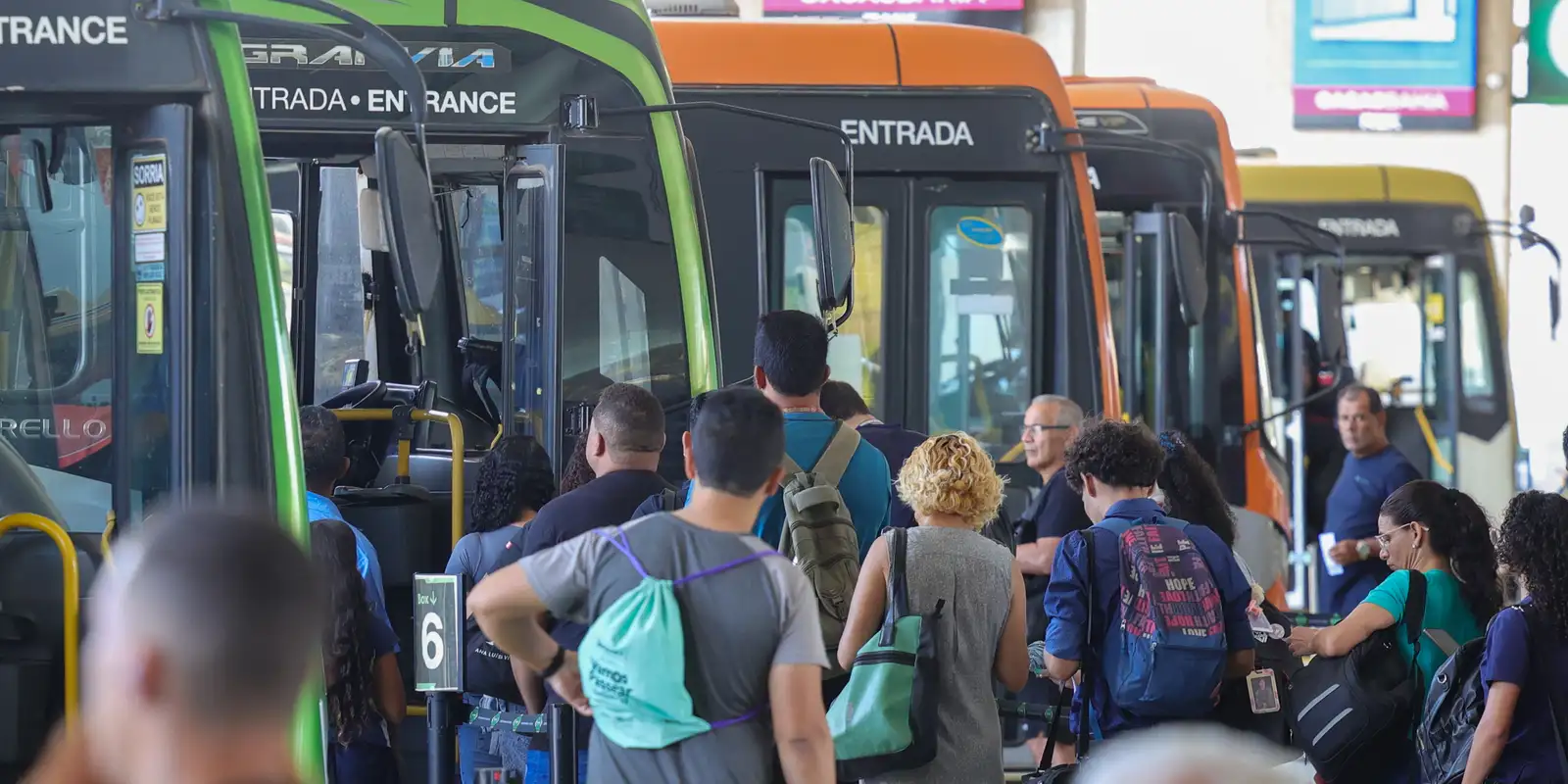 Escala 6x1 prejudica a saúde mental do trabalhador, aponta pesquisa