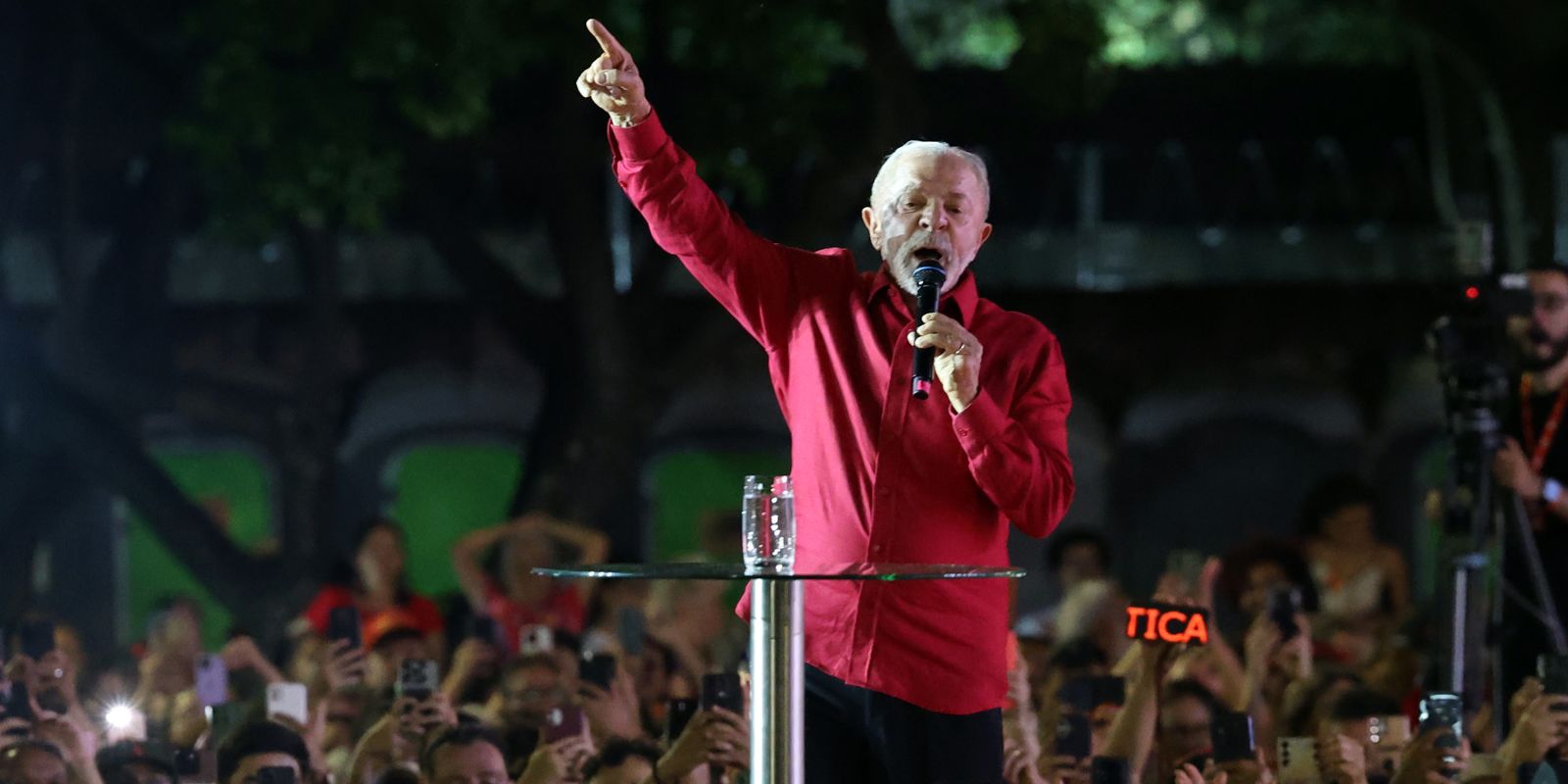 Plano de governo de Lula traz proposta de salário mínimo e nova pasta de segurança