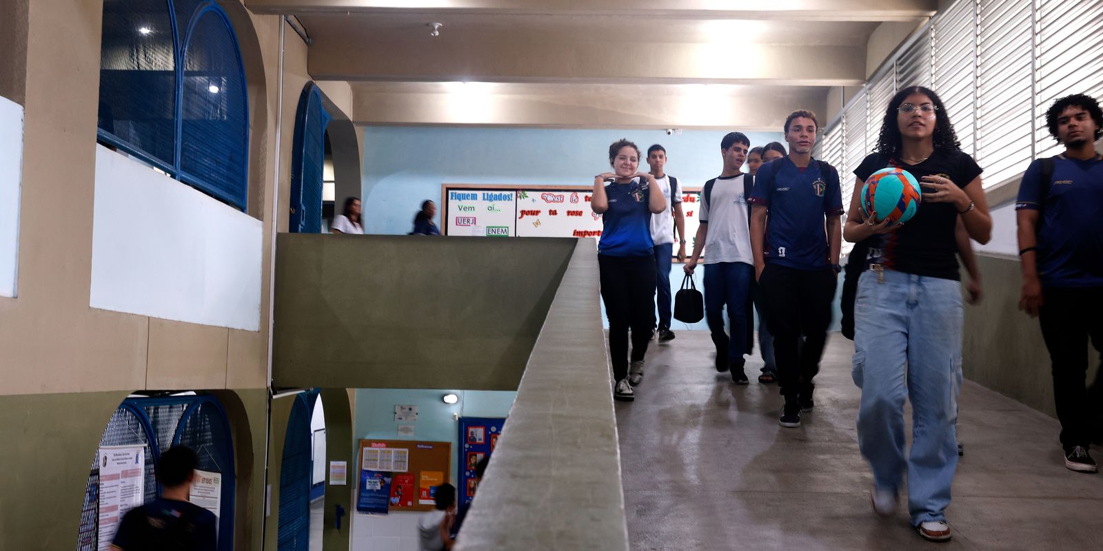 Sexta parcela do programa Pé-de-Meia começa a ser paga nesta segunda-feira