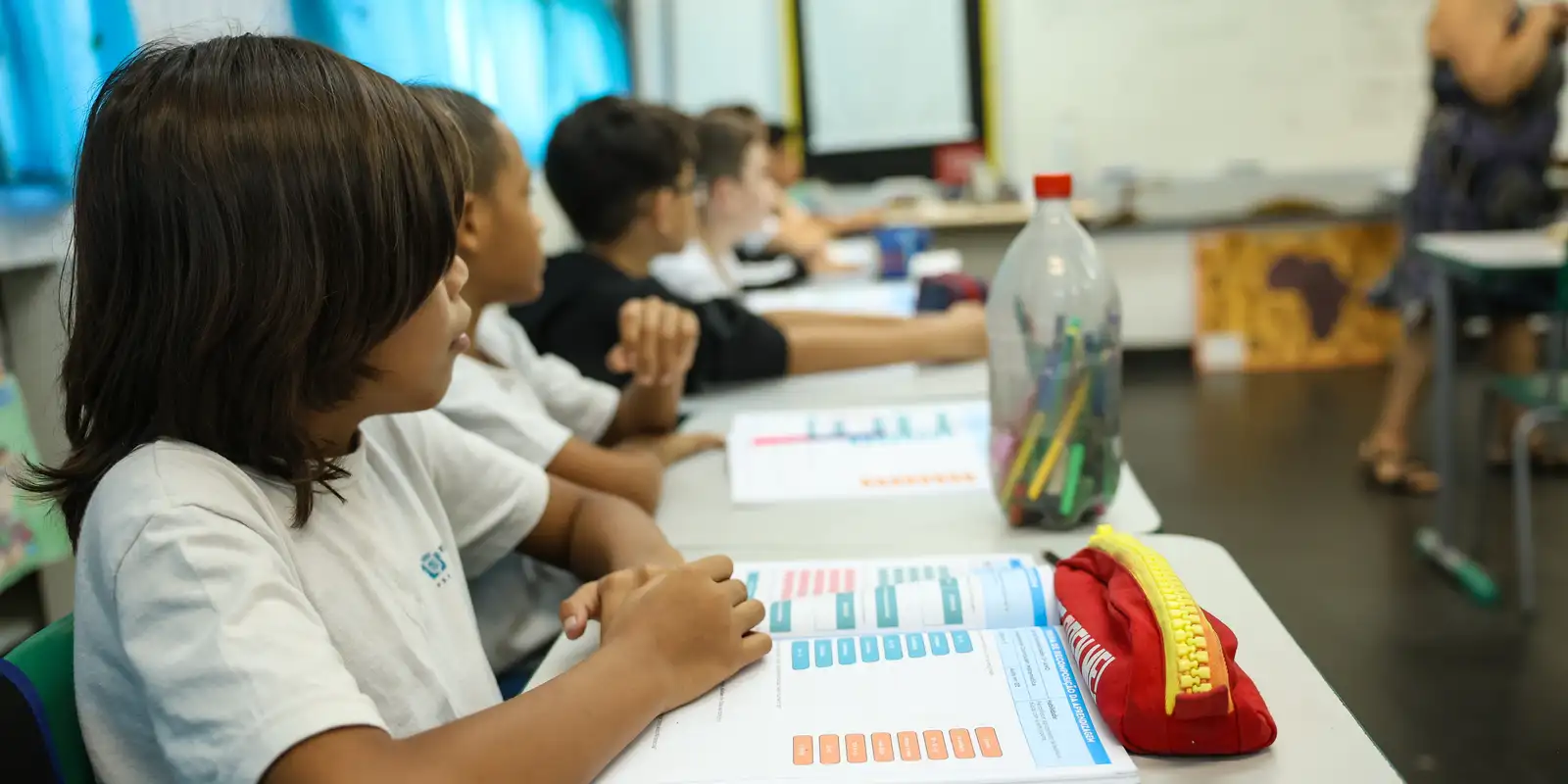 MEC e Capes oferecem mais de 8 mil vagas de pós-graduação gratuita para professores da educação básica