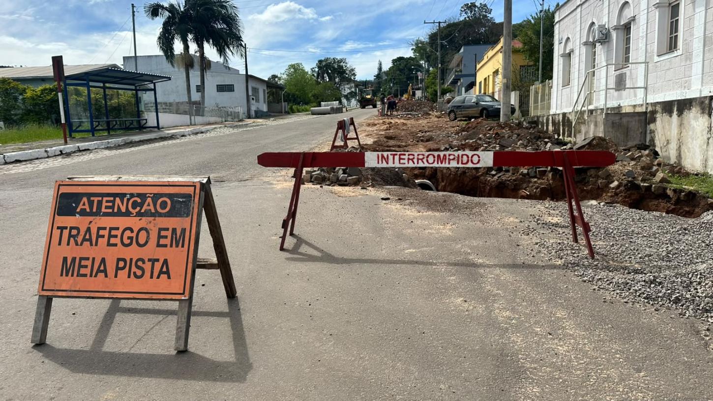 Rua 7 de Setembro terá interdição parcial para obras de drenagem
