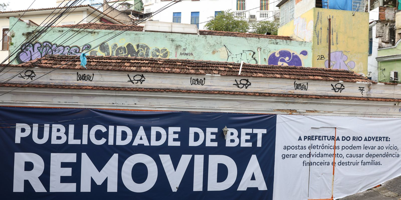 Governo decreta proibição das bets para conter crise de endividamento