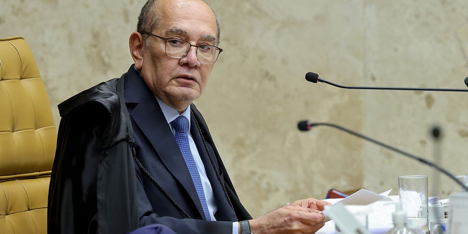 Tensão na Segunda Turma do STF: Gilmar Mendes acusa Fux de conduta indevida
