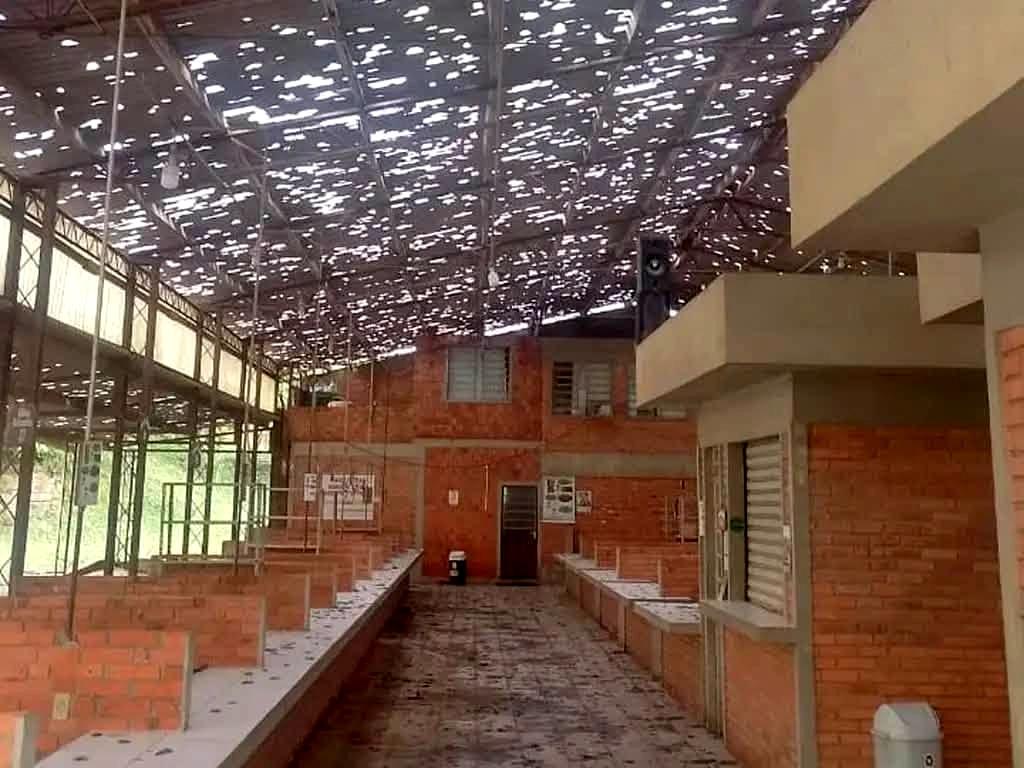Temporal pode ter atingido até 4 mil casas em Santiago