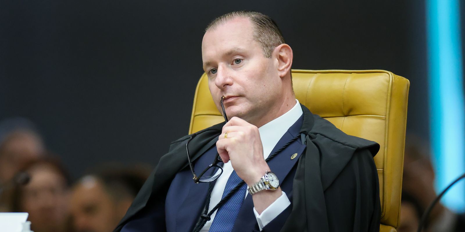 Zanin defende avaliar conduta de Mendonça antes de abrir investigação no STF