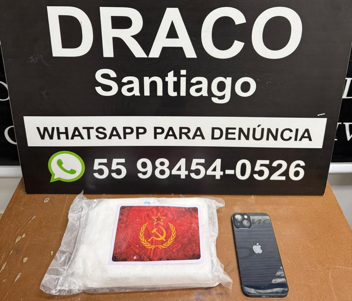 Draco de Santiago apreende cerca de 1 kg de cocaína em ônibus em São Vicente do Sul