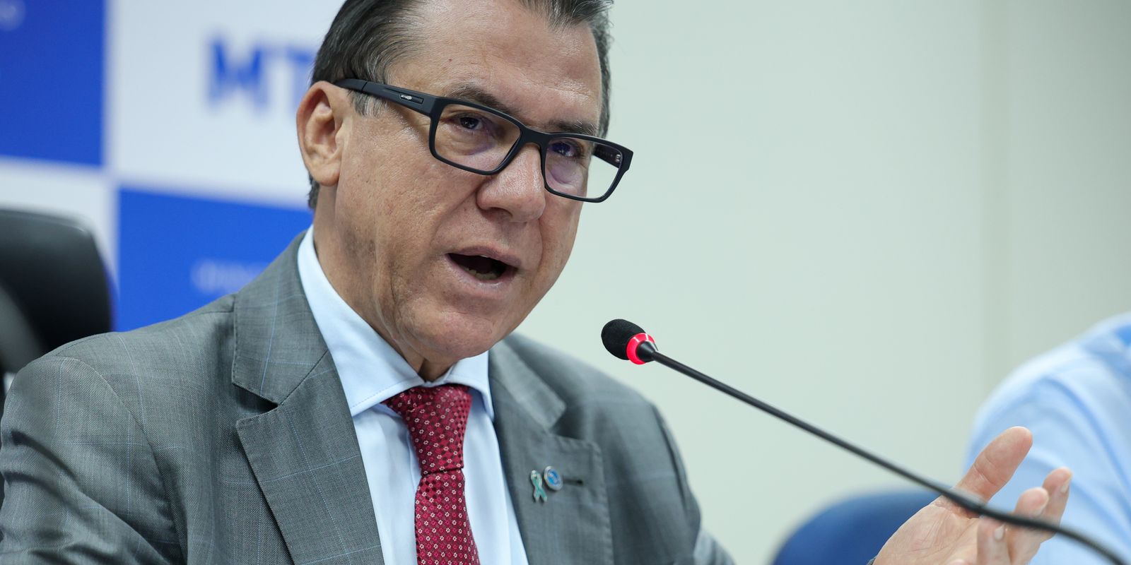 Governo estuda punir assédio eleitoral com restrição de crédito a empresas