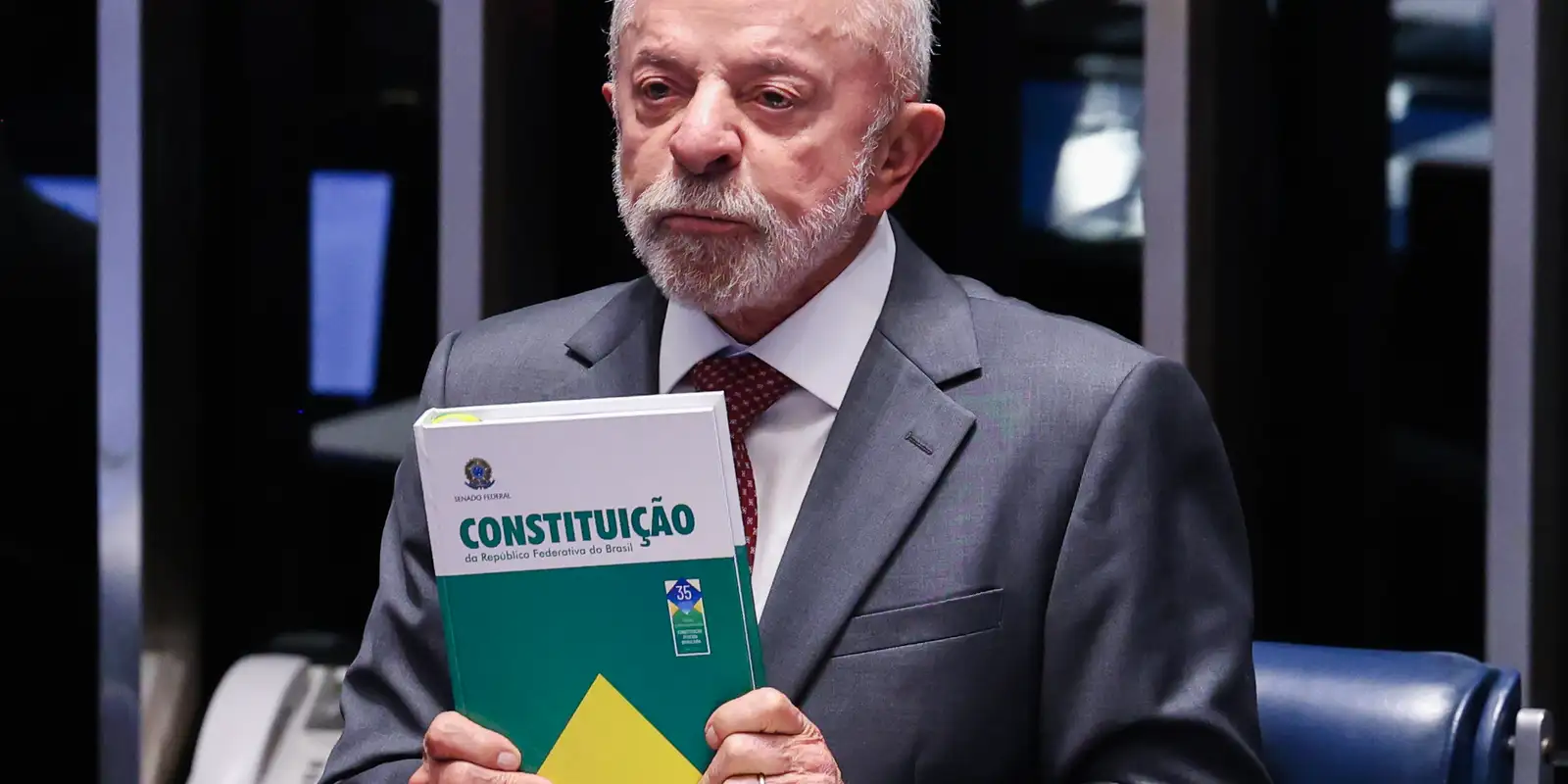 Luiz Inácio Lula da Silva faz campanha em Minas Gerais e celebra fim da escala 6x1