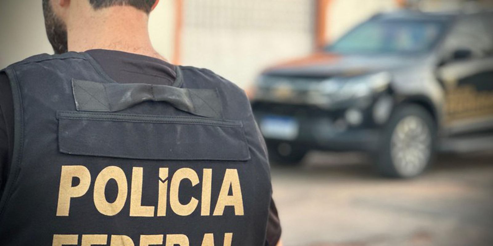 PF investiga novos crimes eleitorais com uso de broches com câmera no RJ