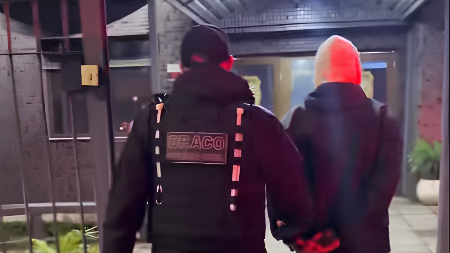 POLÍCIA CIVIL PRENDE HOMEM EM FLAGRANTE POR TRÁFICO DE DROGAS DURANTE OPERAÇÃO NA BR-287