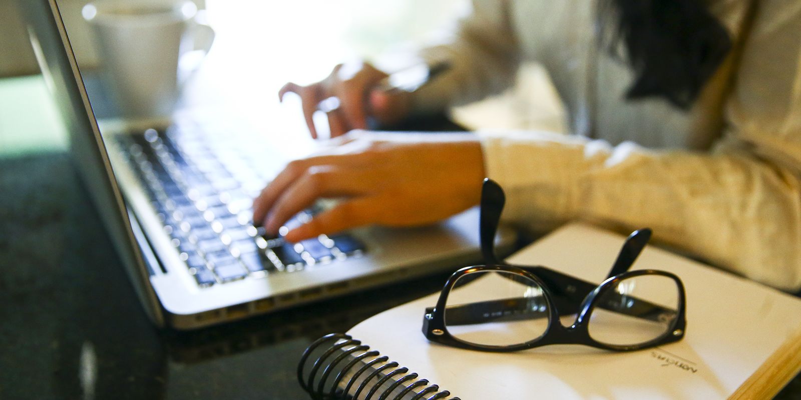Programa abre cursos gratuitos sobre IA para professores da educação básica