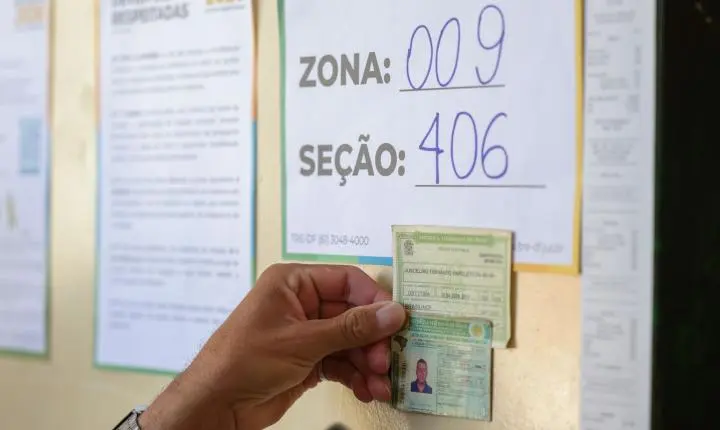 Advogado aponta sabotagem à democracia pela falta de ônibus na eleição