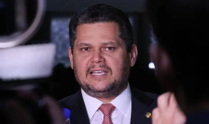 Alcolumbre pauta votação da PEC da segurança pública para próxima terça-feira
