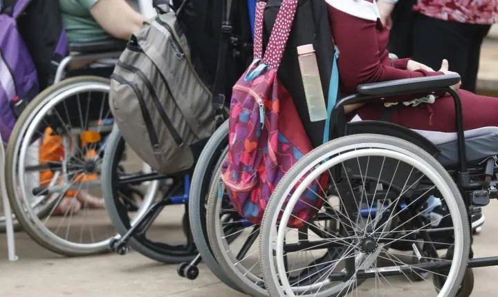 Analfabetismo entre jovens com deficiência é 12 vezes maior segundo o IBGE