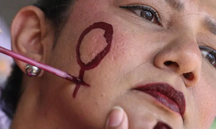 Casos de violência política de gênero crescem e marcam período eleitoral no Brasil