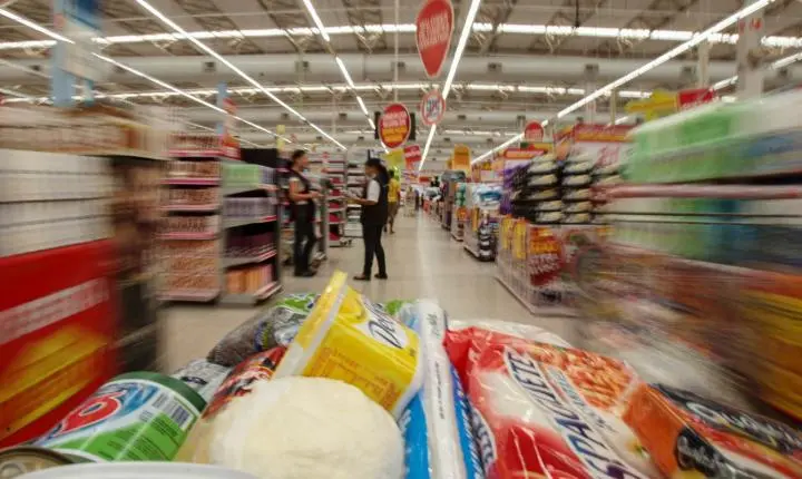 Bolsa Família tem reajuste de 15% anunciado pelo governo federal