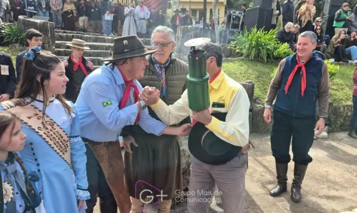 CHAMA CRIOULA É DISTRIBUÍDA AOS 12 MUNICÍPIOS DA 10ª REGIÃO TRADICIONALISTA EM MATA