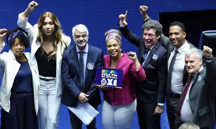 CUT celebra fim da escala 6x1 enquanto CNI pede revisão no Congresso