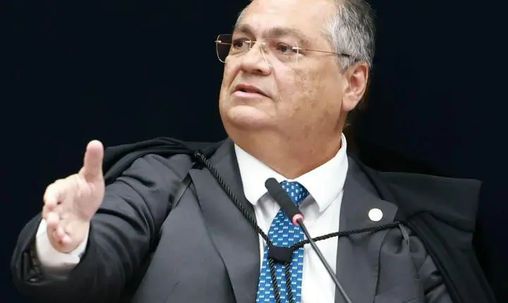 Flávio Dino anula emendas parlamentares sugeridas por dirigentes partidários sem mandato