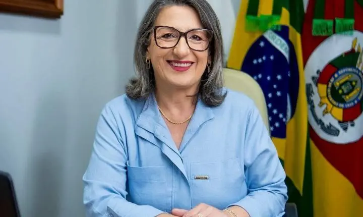 ELENICE CATTELAN ASSUME O EXECUTIVO DE JAGUARI DURANTE FÉRIAS DO PREFEITO