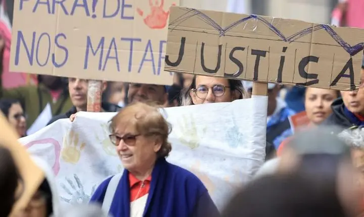 Grito dos excluídos mobiliza manifestantes em defesa de moradia e contra a violência
