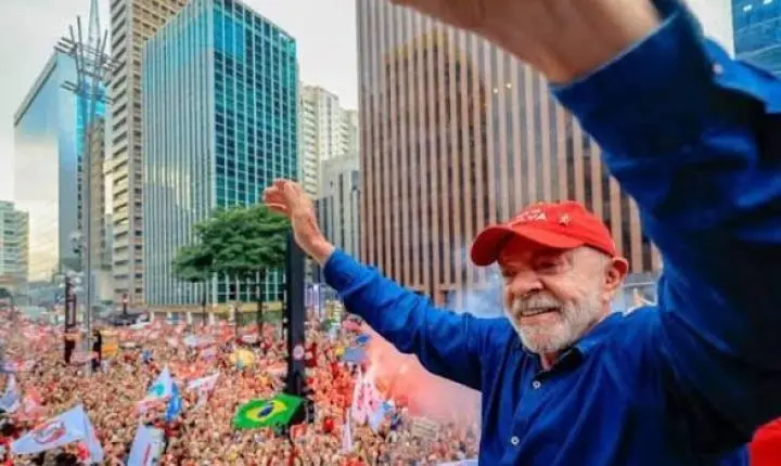 Lula é eleito para seu quarto mandato presidencial na história do Brasil