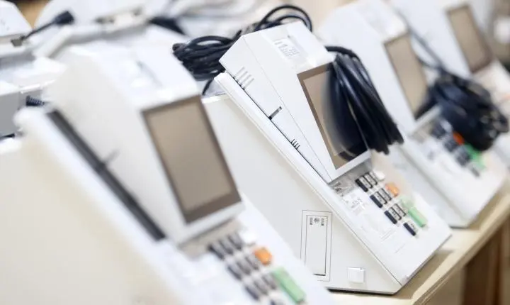 São Paulo inicia a preparação de 114 mil urnas eletrônicas para as eleições