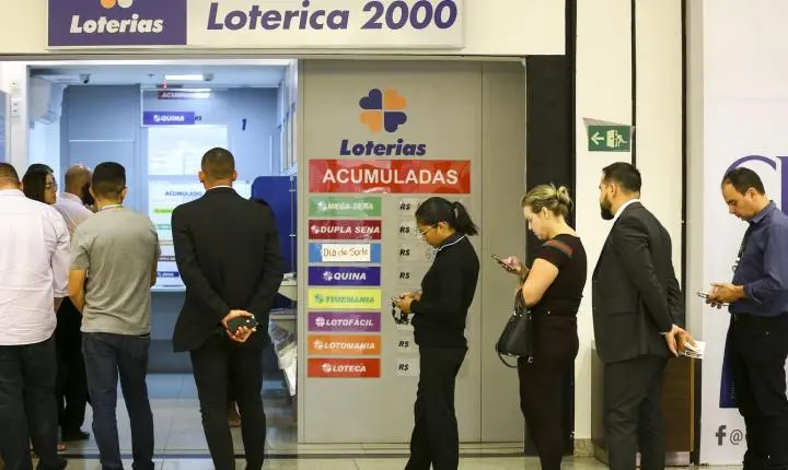 Mega-Sena pode pagar R$ 112 milhões em sorteio especial neste domingo