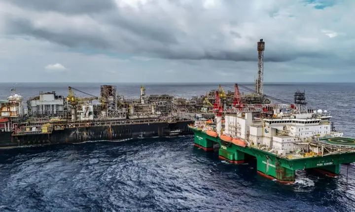 Petrobras lidera margem de lucro mundial entre gigantes do petróleo