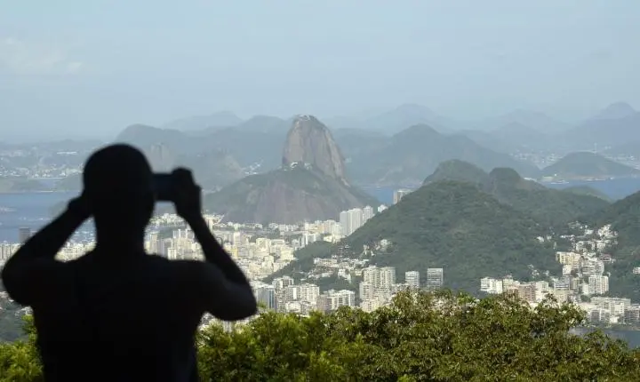 PM reforça policiamento no feriado prolongado no Rio de Janeiro