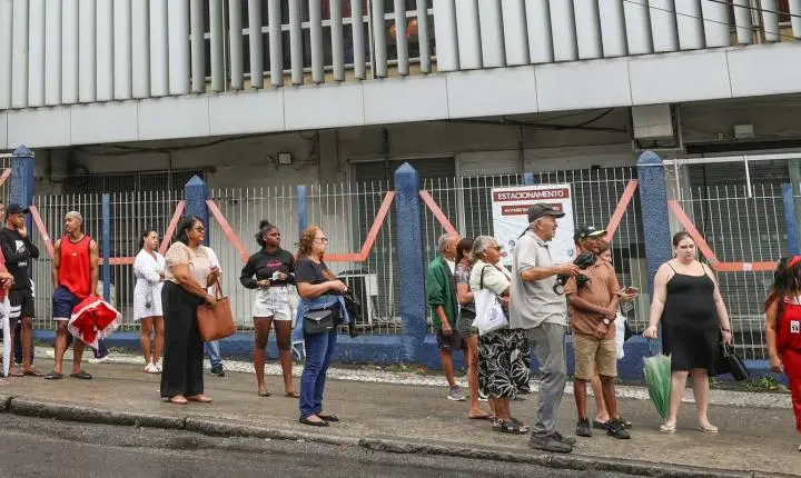 TRE-RJ registra crimes eleitorais e PM é preso por compra de voto
