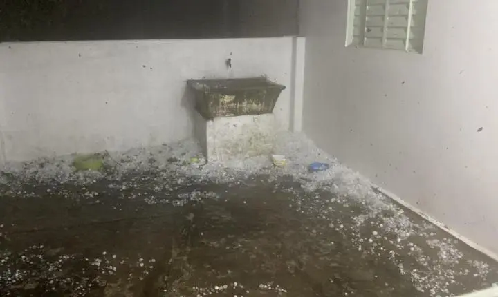 Santiago é atingida pelo forte temporal de granizo