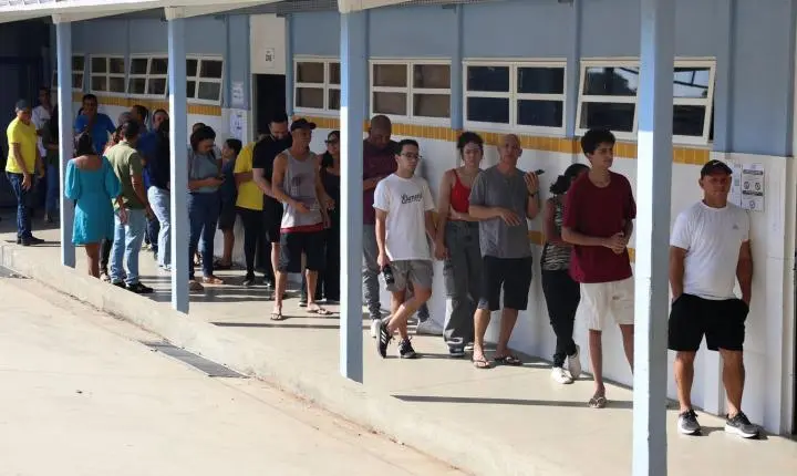 Zanin estende horário de votação até as 19h em todo o país